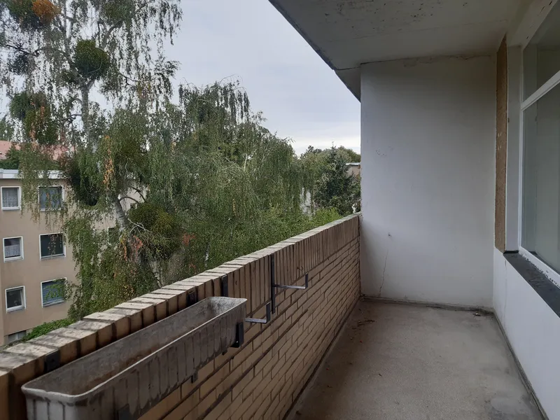 Sanierte 2-Zimmerwohnung miit Balkon**ruhige Seitenstraße** — photo 1